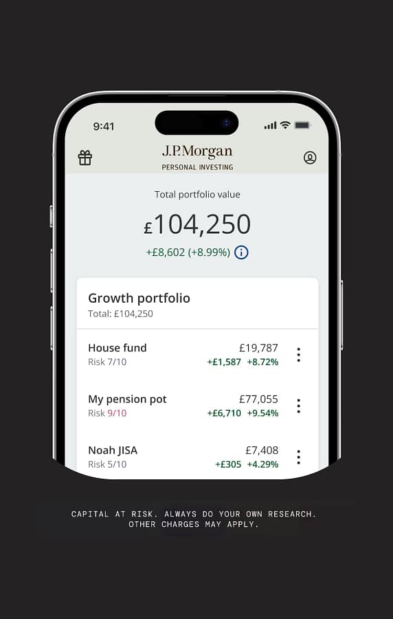 J.P. Morgan Personal Investing app screenshot on a dark background, shown in our best investment ISA guide